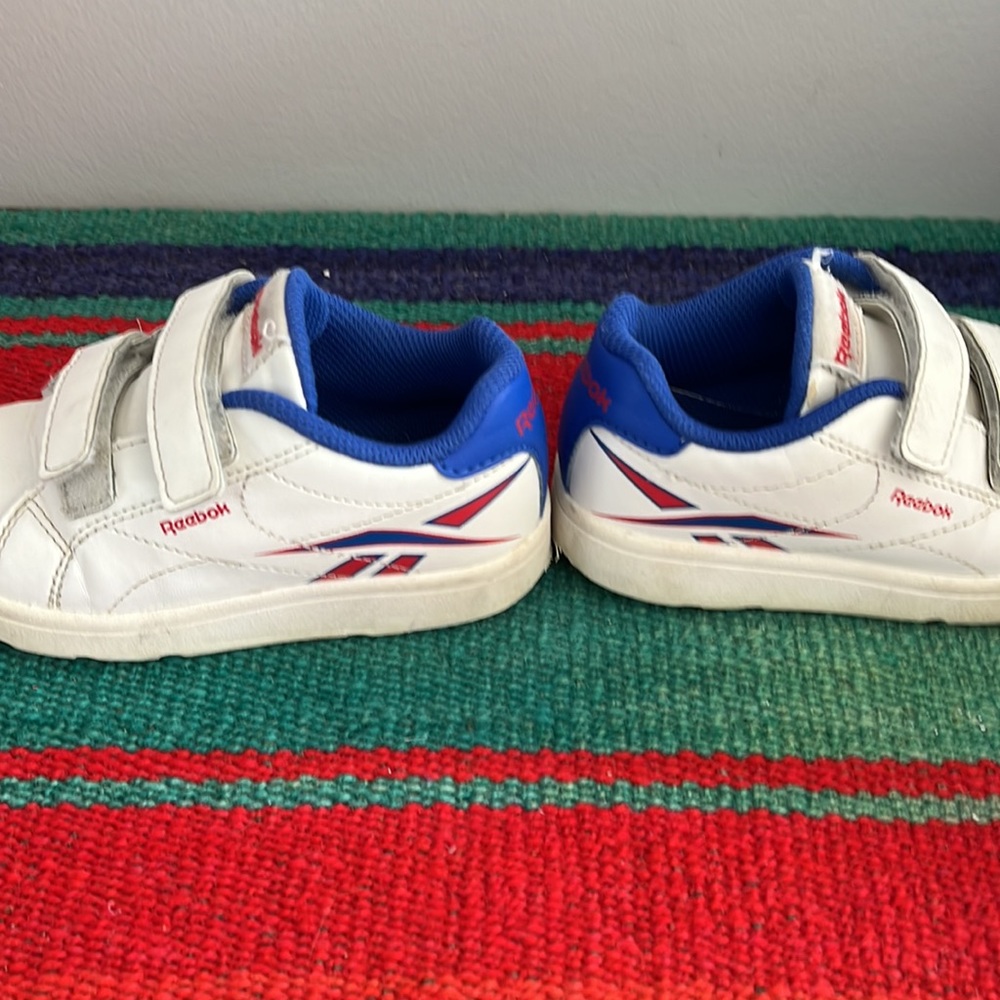 Boys Reebok sneaker